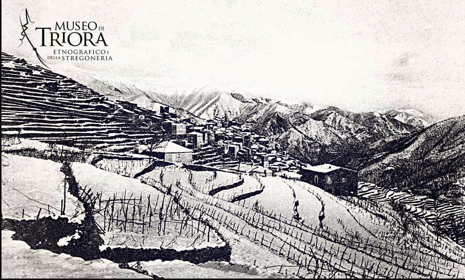 Et gammelt bilde funnet på muséets hjemmeside. Legg merke til alle terrassene-                       tydeliggjort med snøen som har lagt seg.